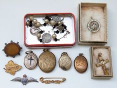 A silver and agate brooch, four Victorian lockets,