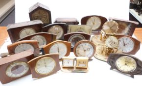 Nineteen various mantel clocks to include a late 19thC Wurtemmberg, Smiths, Metamec, Europa,