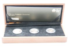 The Royal Mint proof gold sovereign three coin collection 2013, comprising full,