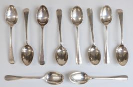 A set of six hallmarked silver rat tail pattern teaspoons, Sheffield 1979 maker William Yates Ltd,