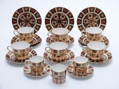 A collection of Royal Crown Derby Imari 1128 pattern tea ware