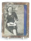 George V hallmarked silver photograph frame, to suit 6 x 4 inch photograph, London 1926,