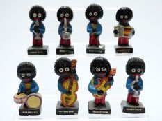 Eight Robertson jam golly musicians