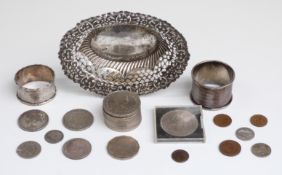 Victorian hallmarked silver bon bon dish with embossed and pierced decoration,