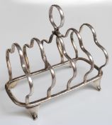 George V hallmarked silver four division toast rack, Chester 1911 maker Vale Brothers and Sermon,