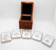 NGC slabbed gold 2015 sovereign set comprising a five sovereign coin, double sovereign,
