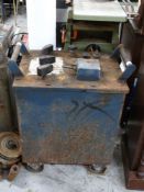 Oil filled arc welder