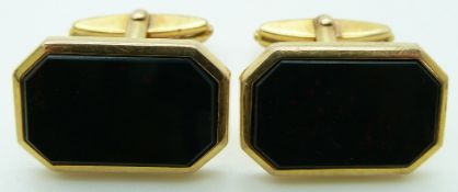 A pair of 9ct gold cufflinks set with bloodstone, 3.6g