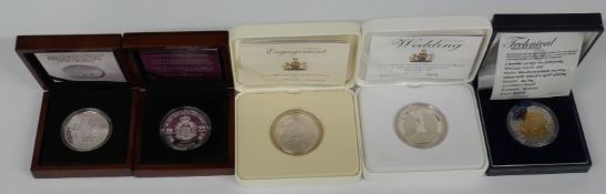 Five silver commemorative crowns / £5 coins including Engagement and Wedding of Prince William and