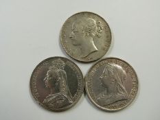 A trio of Victorian crowns to include young head 1845 VIII with cinquefoils, 1893 LVI veiled head