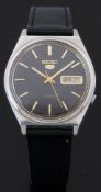 Seiko 5 gentleman’s automatic wristwatch ref. 7009-3140 with day and date aperture, luminous and