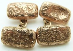 A pair of 9ct rose gold cufflinks with embossed foliate design, 4.8g