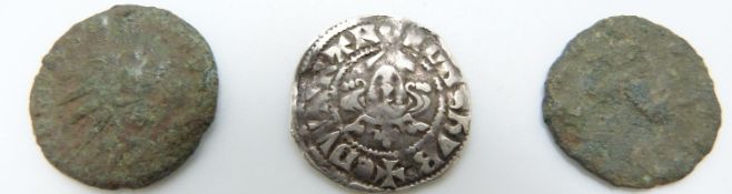 Edward I London Mint hammered penny class Xd 1302-1310, together with two bronze Roman coins