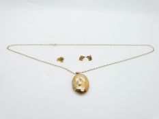 A collection of Victorian pinchbeck/ gold plated jewellery including lockets, a bracelet, paste