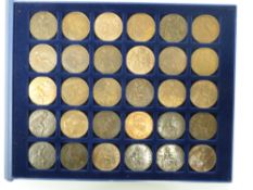 A collection of VF-near unc UK pennies spanning 1900-1926, includes EF-unc 1909 Edward VII, 1907