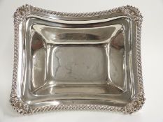 Edward VII hallmarked silver pedestal dish with gadrooned edge, Sheffield 1903 maker Atkin Brothers,