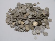 Approximately 2870g of pre 1947 UK silver coinage