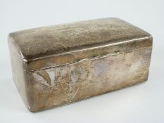 Edward VII hallmarked silver cigarette box, the top engraved Buckie from Bobbie Nov 1910, Birmingham