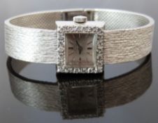 Girard Perregaux 18ct white gold ladies wristwatch with 22 round cut diamonds set to the bezel,