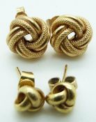 Two pairs of 9ct gold knot earrings, 3.2g