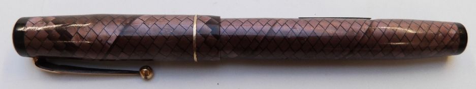 Mabie Todd & Co Swan SM205/85 M2 fountain pen with pink snake skin effect barrel and cap, gold