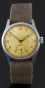 Military gentleman's wristwatch with inset subsidiary seconds dial, blued luminous hands, Arabic