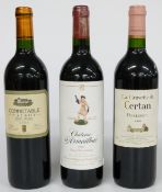 Three bottles of French red Bordeaux comprising La Gravette de Certan 1999 Pomerol 13%, Chateau d'