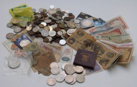 An amateur coin collection including UK and overseas 19thC onwards, small silver content, USA