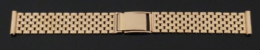 A 9ct gold gentleman's wristwatch bracelet, lug width 16mm, 15cm long, 18.5g.