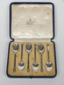 A cased set of six Mappin & Webb hallmarked silver teaspoons, Sheffield 1940, weight 58g