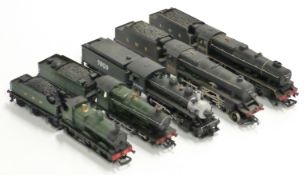 Five Mainline and similar 00 gauge locomotives 2518, 3205, 5530, 5158 and American 7809