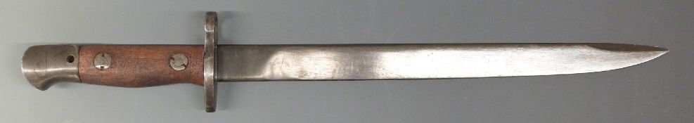 WW2? reproduction short Lee Enfield type bayonet. Blade length 30cm.