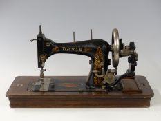 Davis Sewing machine Co. Dayton, Ohio sewing machine circa 1915