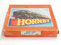 Hornby 0 gauge Passenger Set 21 with clockwork BR 0-4-0 60985 locomotive, in original box