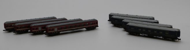 Eight Lima and similar N gauge continental coaches