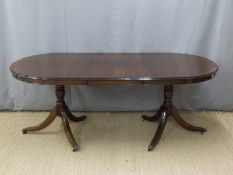 Extendable dining table with extra leaf, maximum length 197cm