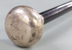 Royal Welsh Fusiliers hallmarked silver mounted ebonised swagger stick, London 1930