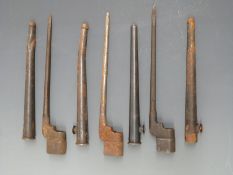 British Army Lee Enfield no4 Mark 3 spike bayonet and scabbard, blade length 20cm together with