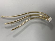 An 18ct gold diamond set hair ornament, 18g.