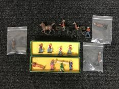 Two boxed Chipperfield Circus lead figures and a bag of early 20th century lead soldiers