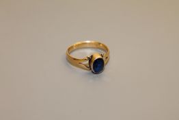 An 18ct gold sapphire ring, size O. CONDITION REPORT: The sapphire measures 7.