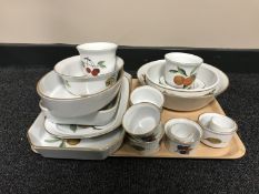 A tray of nineteen pieces of Royal Worcester Evesham china, oven dishes, ramekins etc.