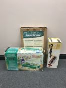 Two boxed propagators together with a boxed greenhouse