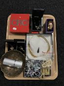 A collection of costume jewellery,