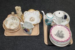 A tray containing Knowles collectors plates, a Wedgwood Susie Cooper design Ashmun tea pot,