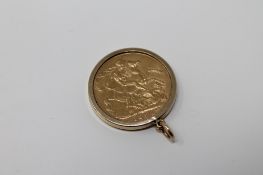 An 1894 full gold sovereign mounted in 9ct gold as a pendant, 9.4g gross.