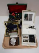 A tray containing a large quantity of costume jewellery and jewellery boxes,
