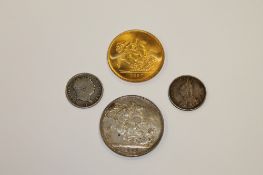 A British Gold £5 Sovereign 1887,