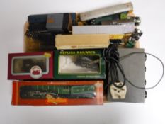 A tray of boxed and un-boxed rolling stock, Hornby Dapol replica railways ,
