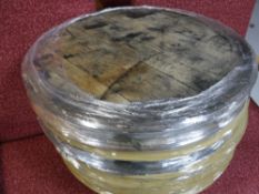 Eight oak barrel lids